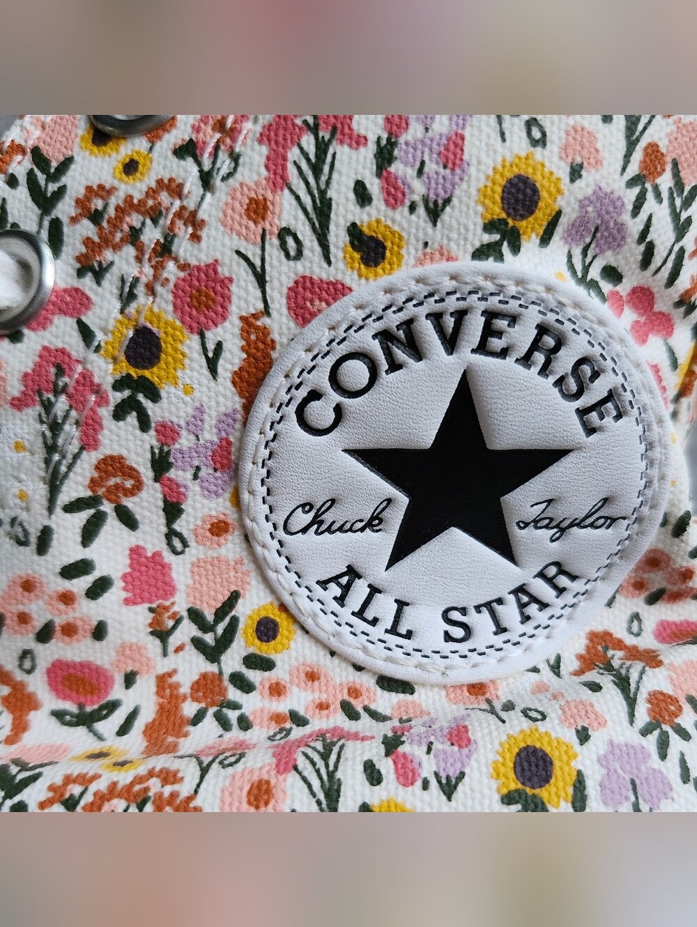 Converse Chuck Taylor Lift Platform Hi Floral Sneakers Women Size 7 NWOT - Picture 4 of 10